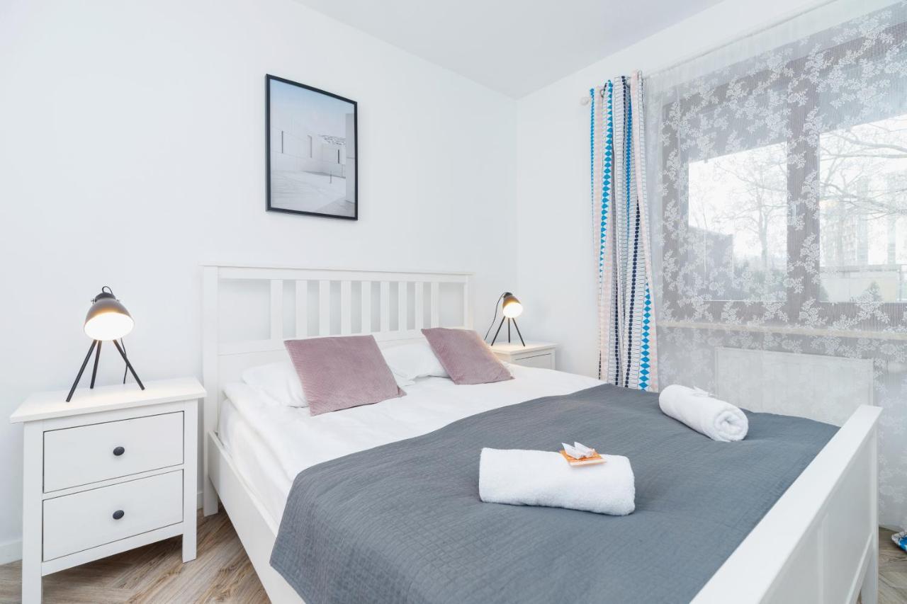 Premium Apartment Ludwinowska Krakow By Noclegi Renters Exteriör bild