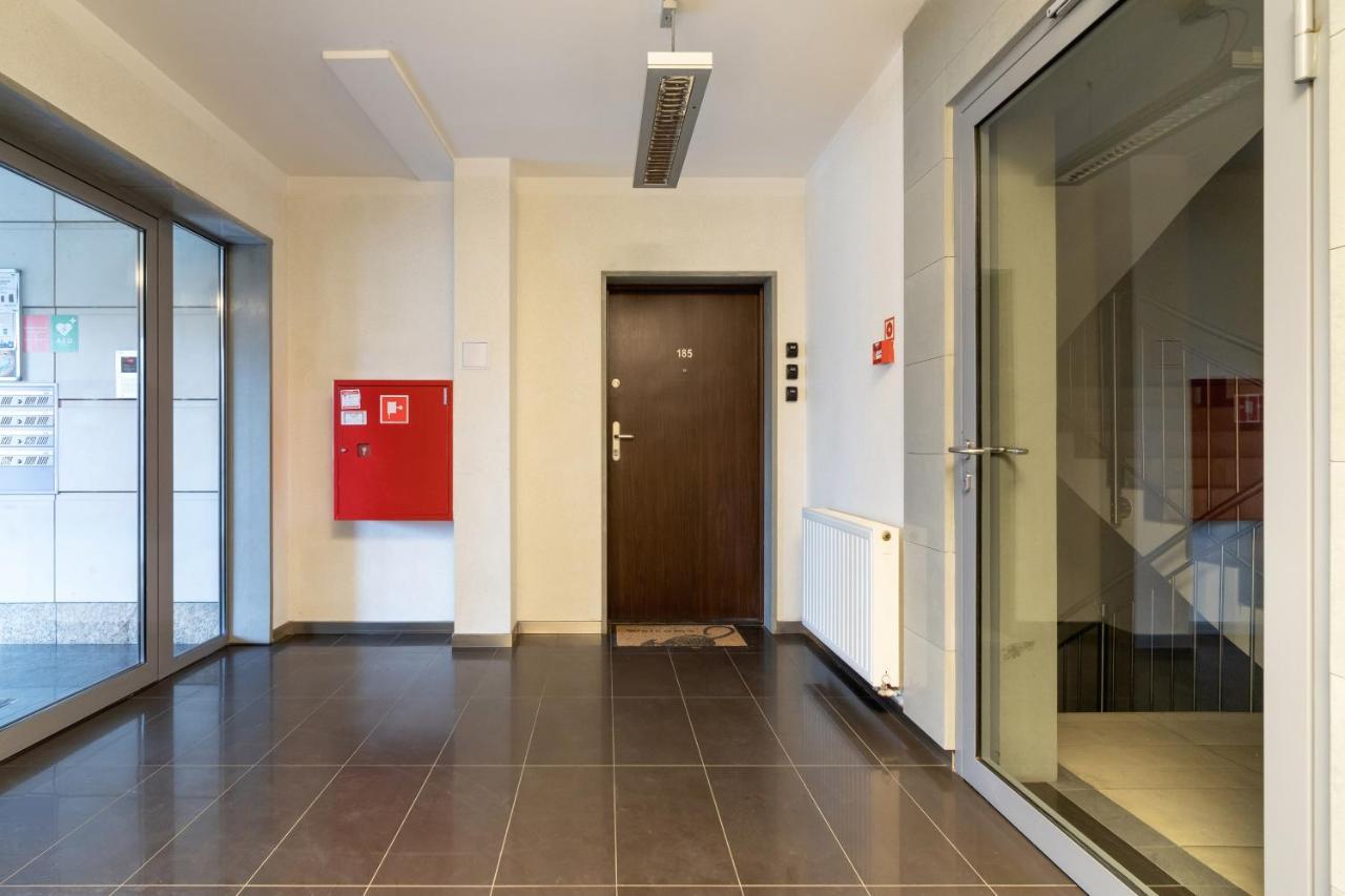 Premium Apartment Ludwinowska Krakow By Noclegi Renters Exteriör bild