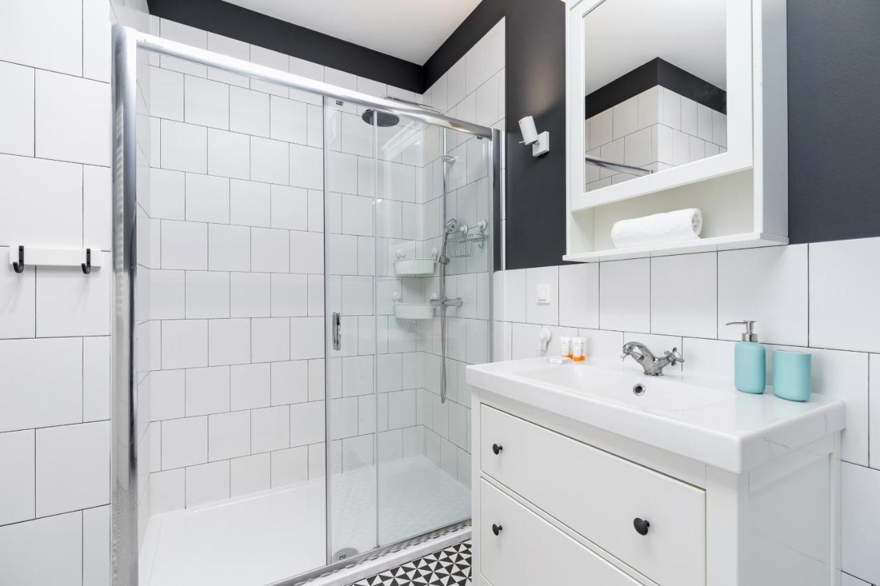 Premium Apartment Ludwinowska Krakow By Noclegi Renters Exteriör bild
