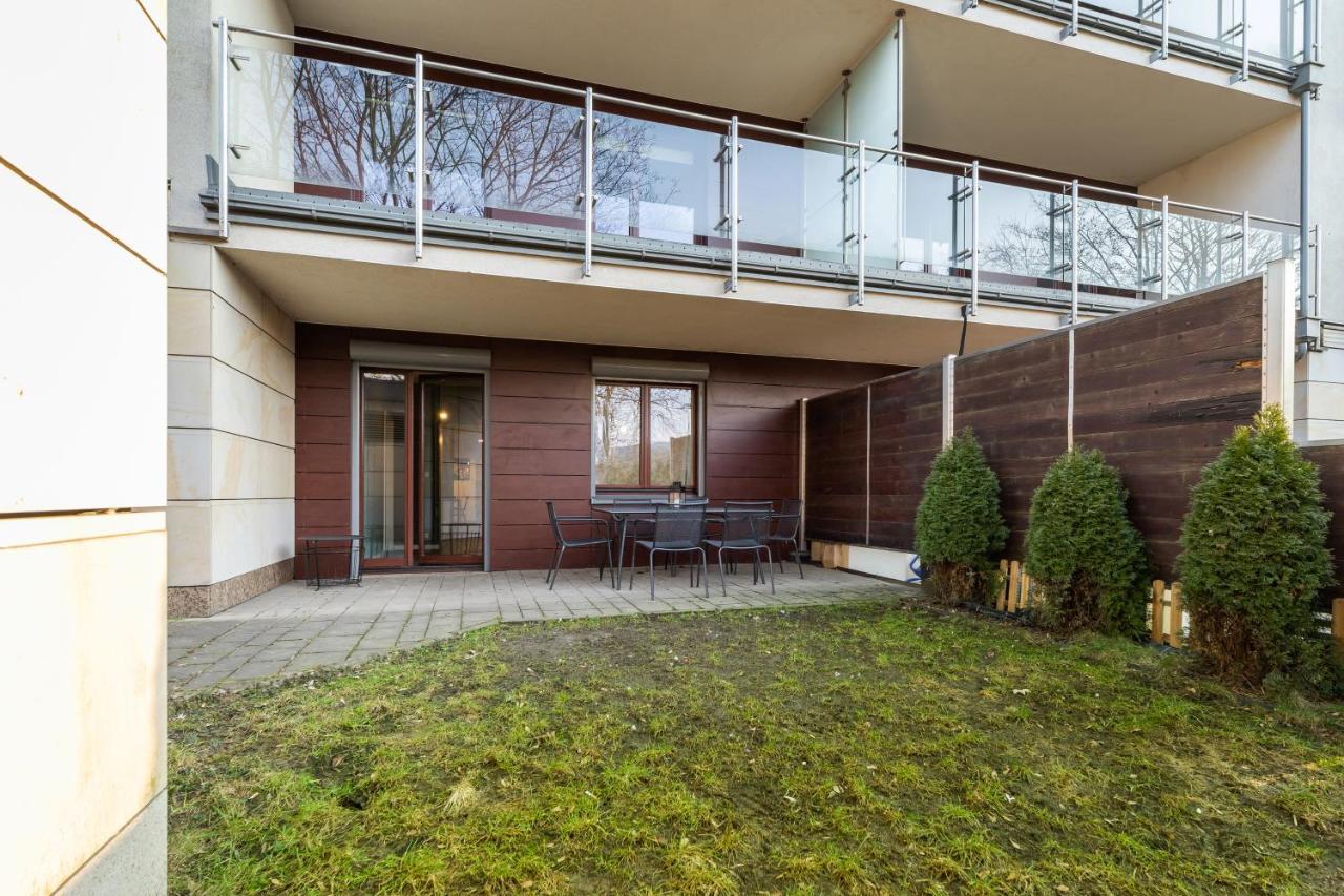 Premium Apartment Ludwinowska Krakow By Noclegi Renters Exteriör bild