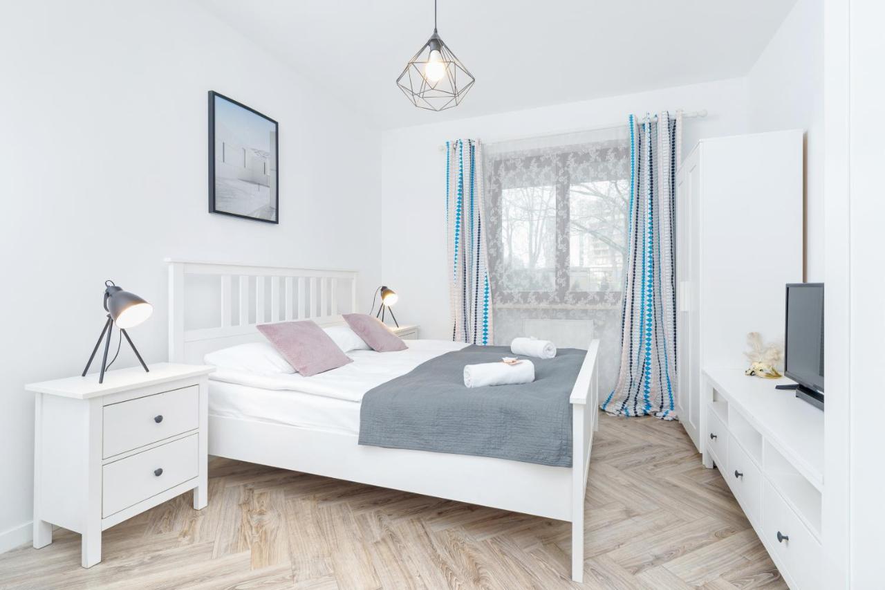 Premium Apartment Ludwinowska Krakow By Noclegi Renters Exteriör bild
